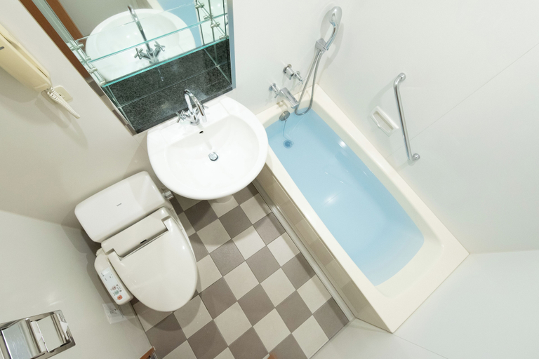 Bathroom 2