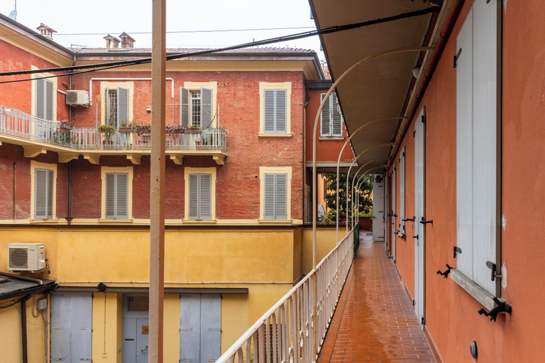 Others 4, Studio Calari alle Mura by Wonderful Italy, Bologna