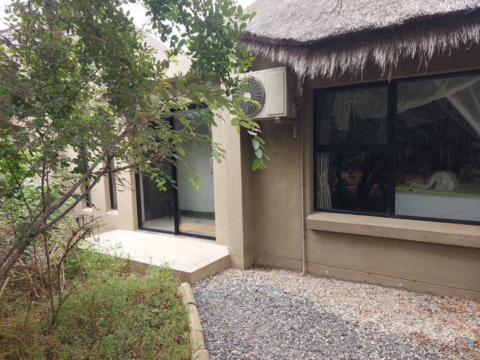 Exterior & Views 2, Call of the Wild Lodge, Mopani