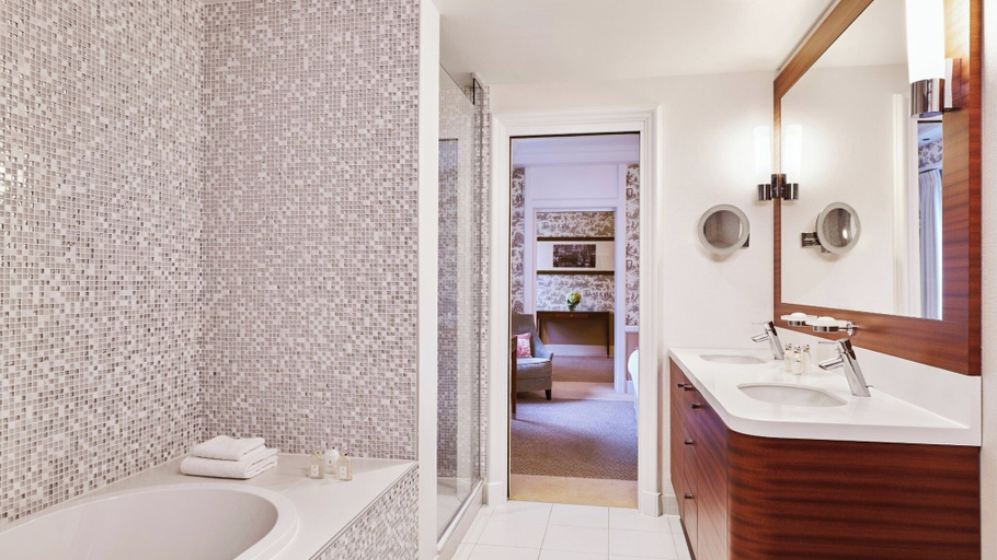Bathroom 4
