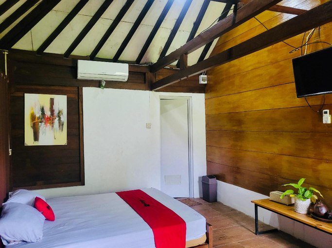 Bedroom 28