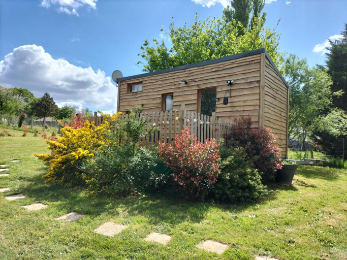 Exterior & Views 1, tiny house, Charente
