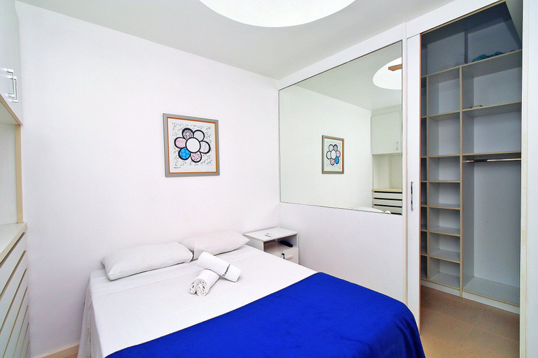 Bedroom 3, Quarto & Sala a 150m da Praia U052, Rio de Janeiro