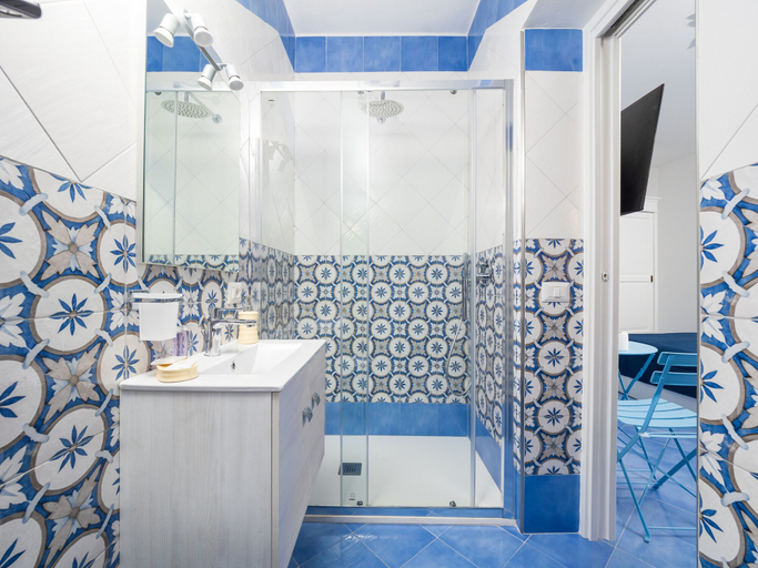 Bathroom, Camilla House Positano, Salerno