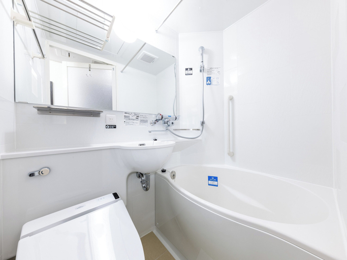 Bathroom 21