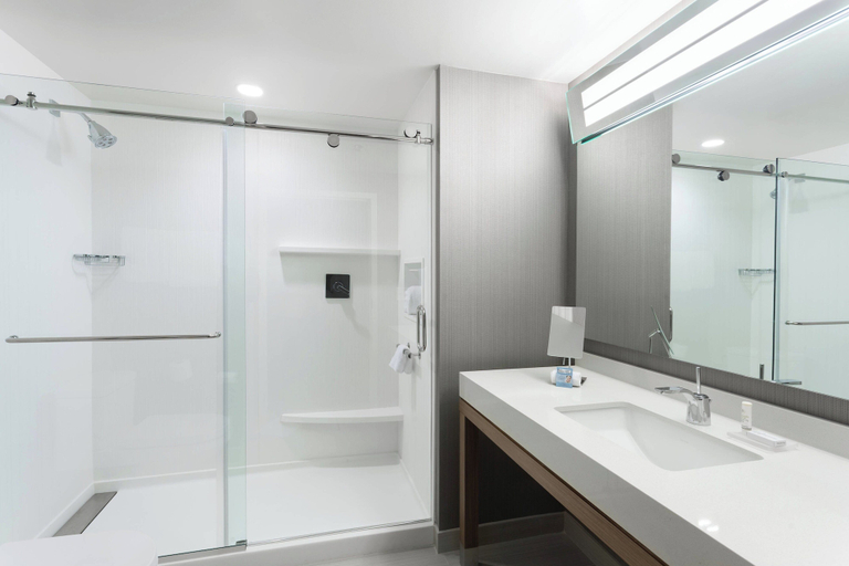 Bathroom 4, Courtyard by Marriott Ruston, Lincoln