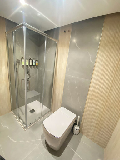 Bathroom 4, Futurotel Spa Garden, Granada
