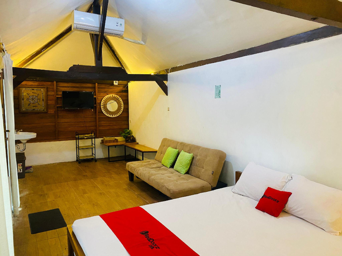 Bedroom 12