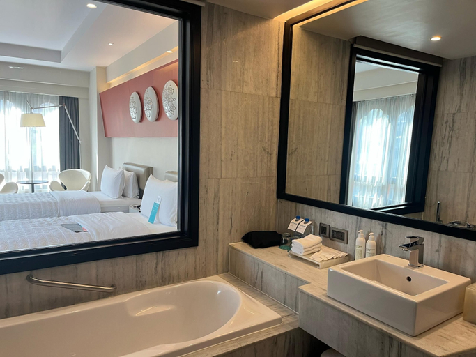 Bathroom 4, Le Meridien Thimphu, Chang