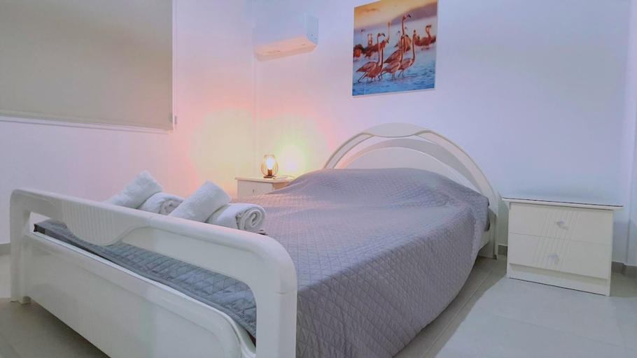 Room 2, 48 PER - Mellissa Villa
