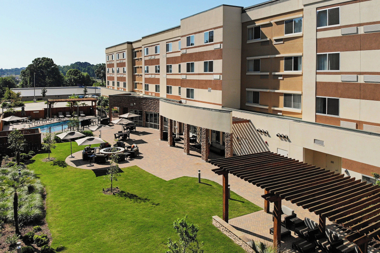 Exterior & Views 2, Courtyard by Marriott Ruston, Lincoln