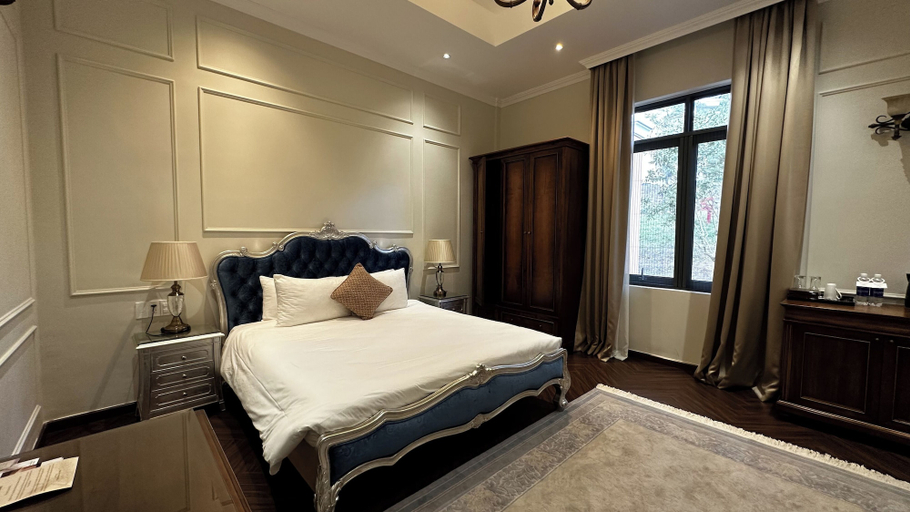 Bedroom 18