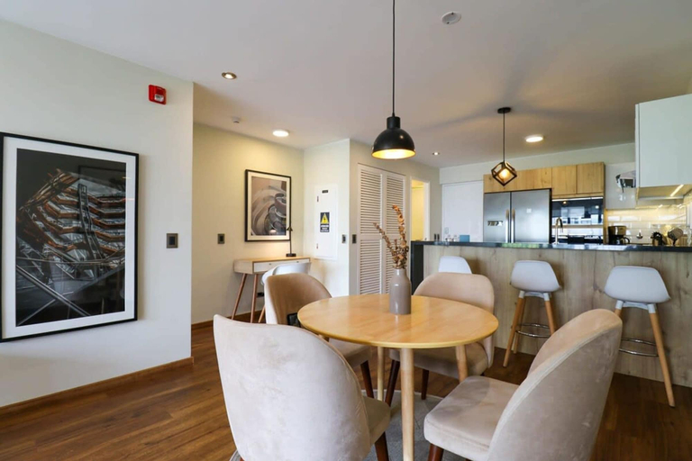 Room 3, w Fascinating 1BR With Balcony in Miraflores, Lima