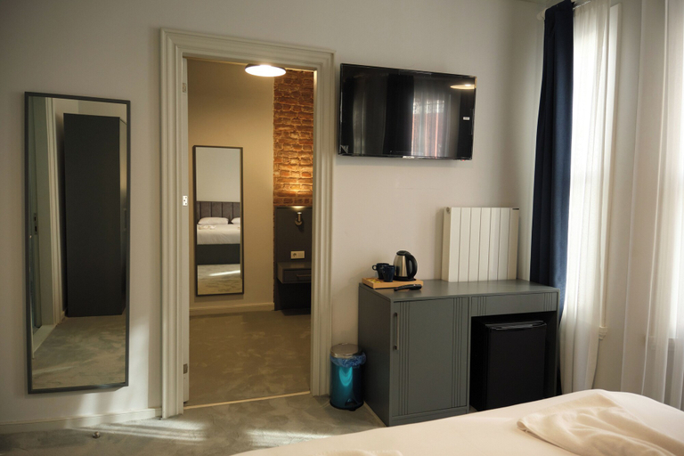 Bedroom 4, Lighthouse, Fatih