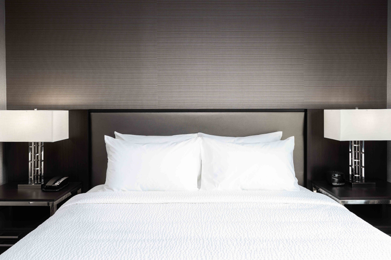 Bedroom 4, Residence Inn by Marriott Weehawken, Hudson