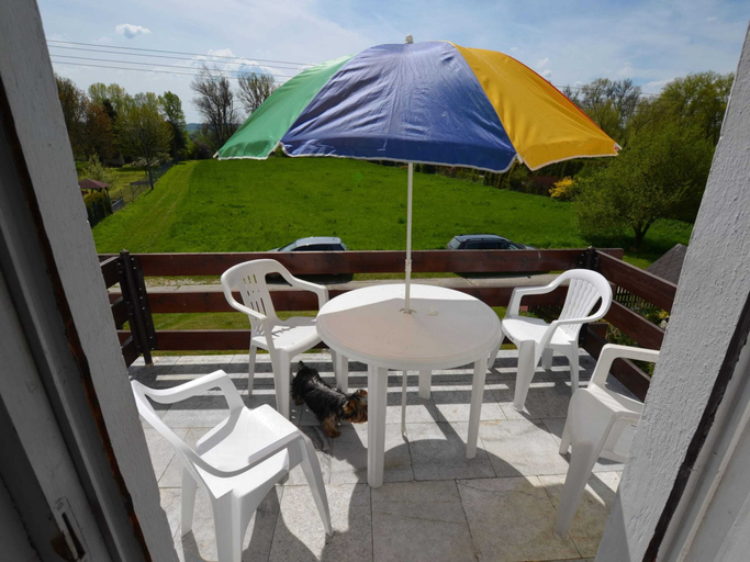 Others 5, Detached Cottage With Fireplace, Near the River Ohre, Louny