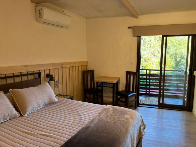 Bedroom 2, La Petite France, Cordillera