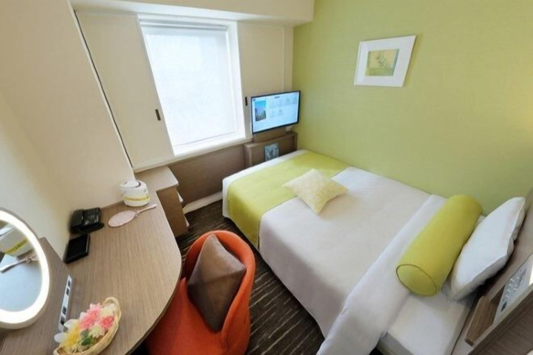Bedroom 16