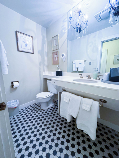 Bathroom 4