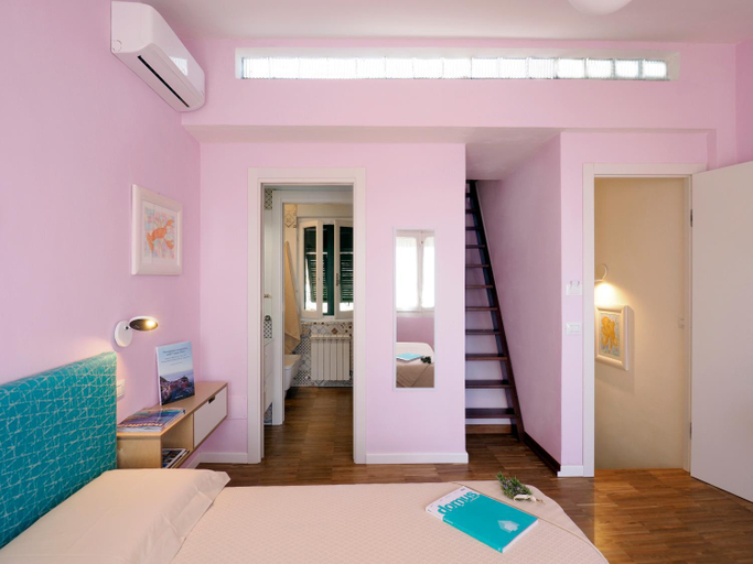 Bedroom 23