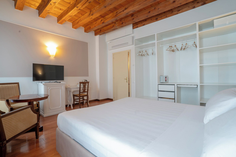 Bedroom 4, Alla Corte Rossa, Venezia