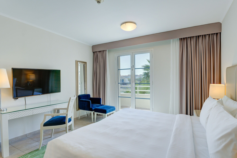 Bedroom 4, Millennium Lakeview Residence, Dubai