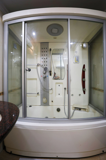 Bathroom 3