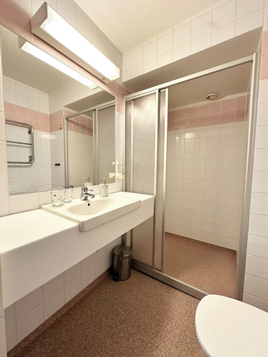 Bathroom 2, HOTELL CITY KARLSHAMN, Karlshamn