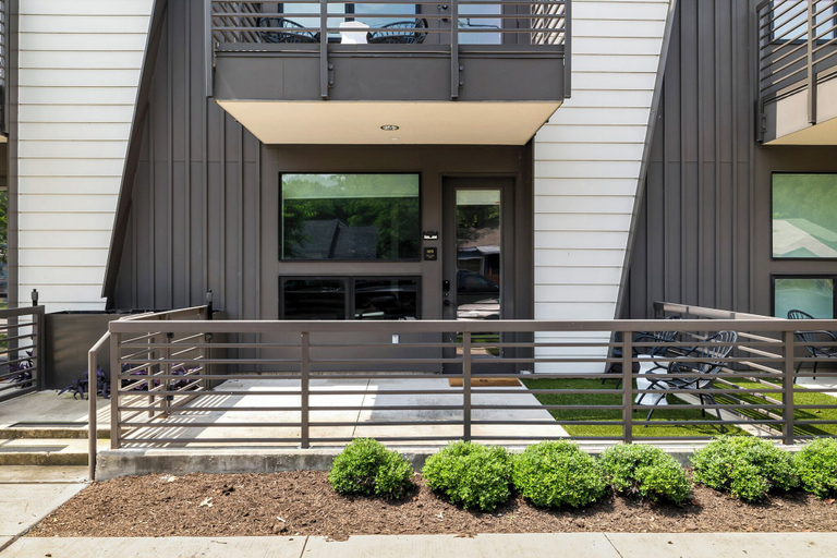 Exterior & Views 2, Holly House, Travis
