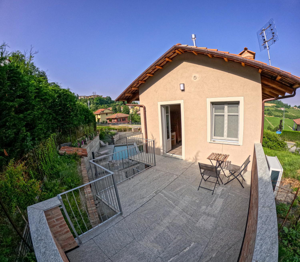 Others 4, Dimora Belebun, Cuneo