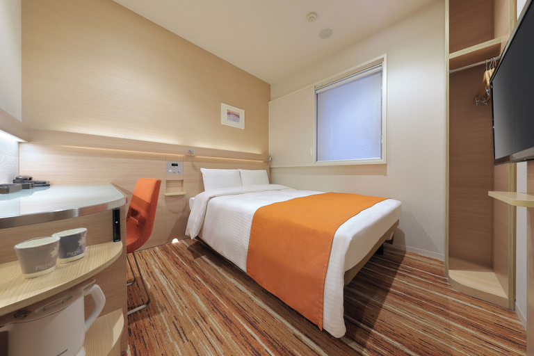 Bedroom 25