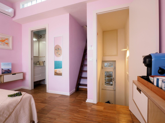 Bedroom 21
