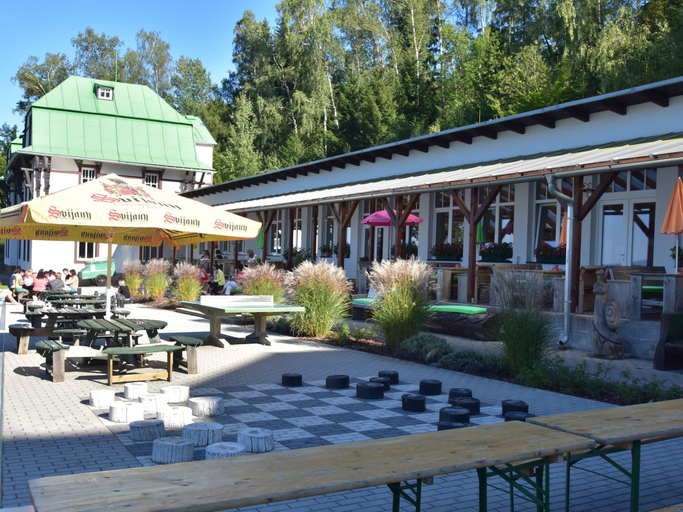 Food & Drinks, Chalet in Dolni Brusnice Near Ski Lift, Trutnov