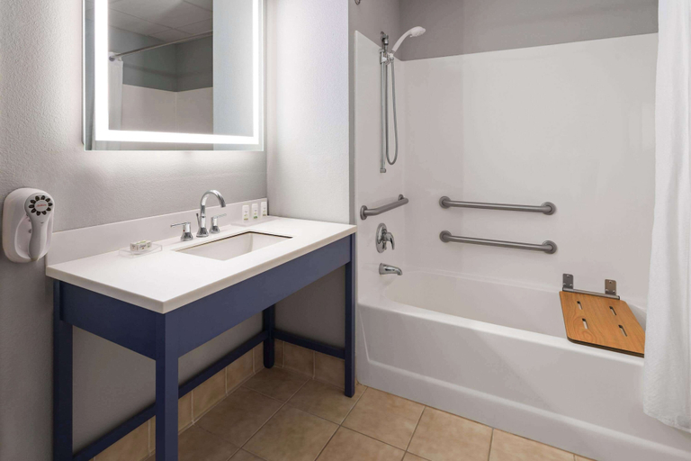 Bathroom 5, AmericInn by Wyndham Iron Mountain, Dickinson