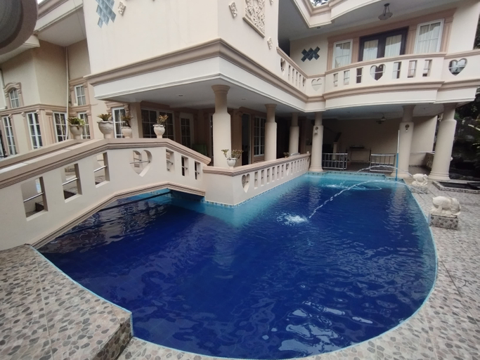 Villa Princess Sentul 6br Private Pool, Bogor