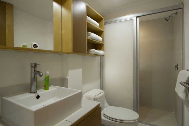 Bathroom 2, Prosperidad By HomiRent, Mexico City