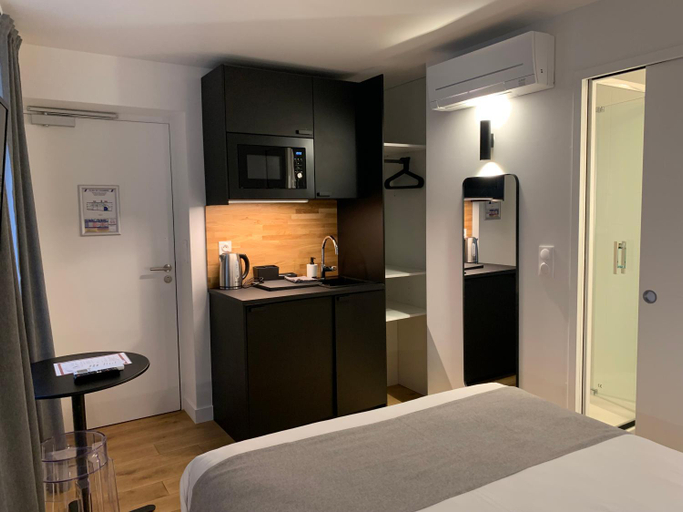 Bedroom 3, Appart Hotel Victoria, Val-de-Marne