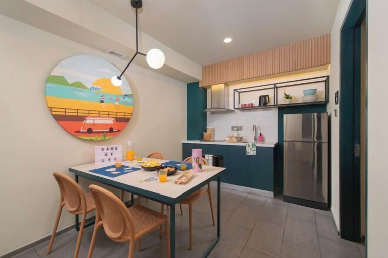 Dining Room 6