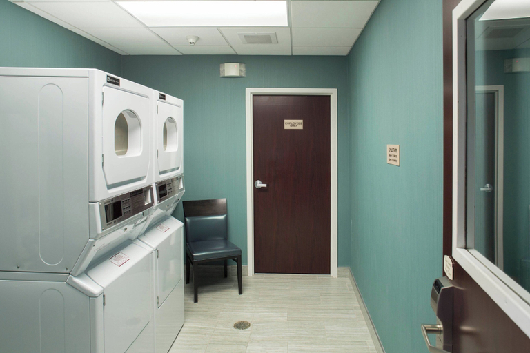Bathroom 4, Springhill Suites by Marriott Billings, Yellowstone