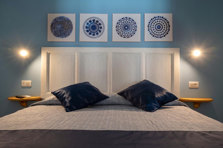 Others 5, Blu Home Deluxe Taormina, Messina