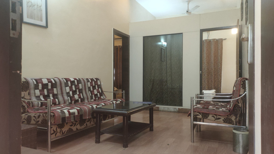 Others 3, Hotel Popular, Pune