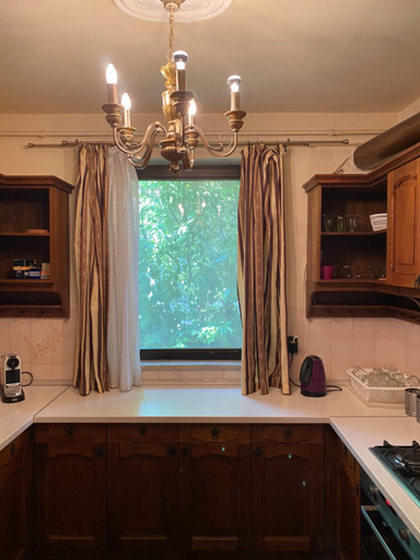 3, Luxury 3 BR Vila in a forest 10min drive from city center, Budapesti