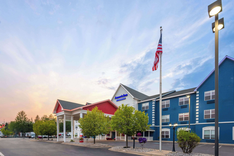 Exterior & Views 2, AmericInn by Wyndham Iron Mountain, Dickinson