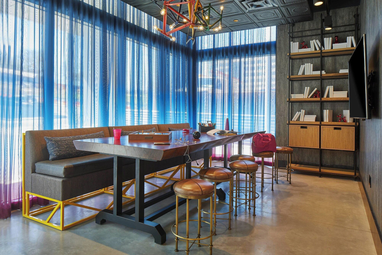Food & Drinks 5, Moxy Atlanta Midtown, Atlanta