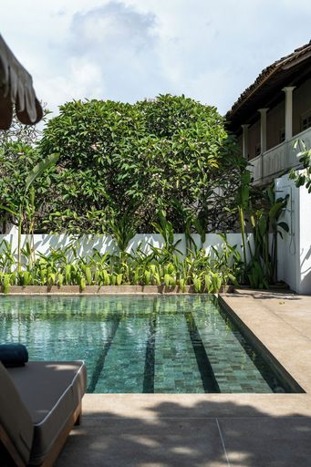 Sport & Beauty 2, Fort Bazaar, Galle Four Gravets
