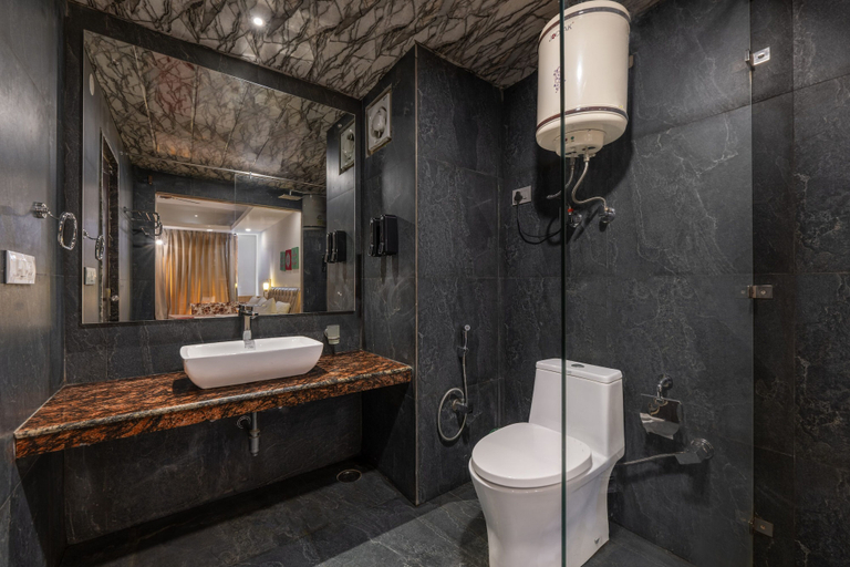 Bathroom 4, Echor HImalayan Heights Resorts & Spa Manali, Kullu