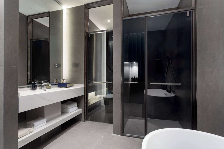 Bathroom 4, Days Inn By Wyndham Kunming Wujiaba, Kunming
