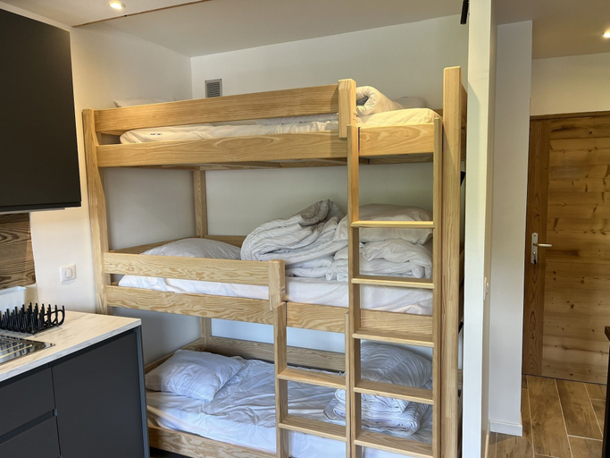 Bedroom 3, Les Clarines, Savoie