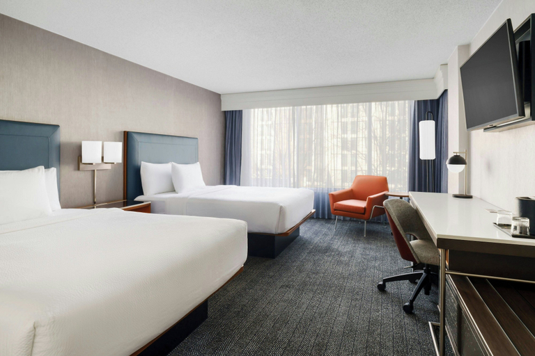 Bedroom 4, Courtyard by Marriott Atlanta Buckhead, Atlanta
