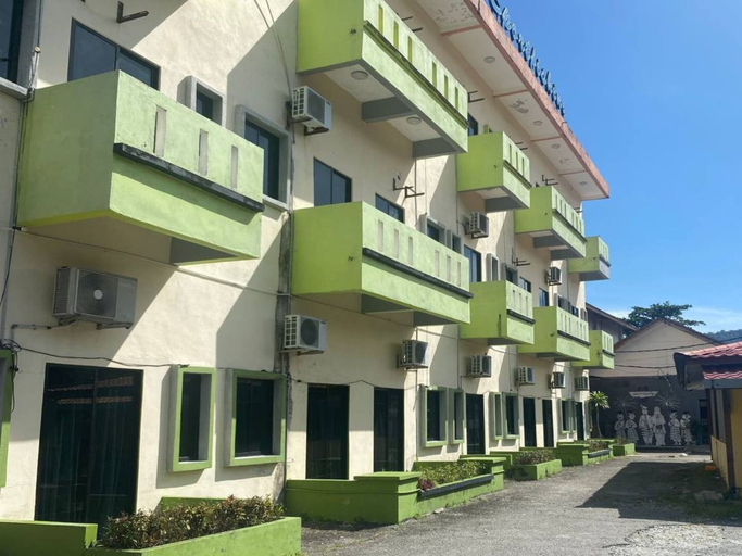 Capital O 91094 Hotel & Chalet Sportfishing, Barat Daya